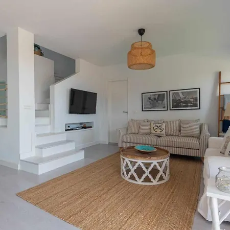 Chalet Luxury Y Ocean View